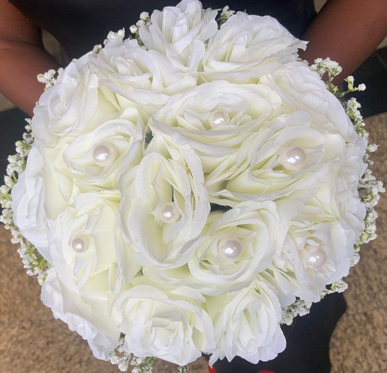 Elegant white rose bouquet with baby breath Mother's Day gift Abuja Nigeria FOA_gifts